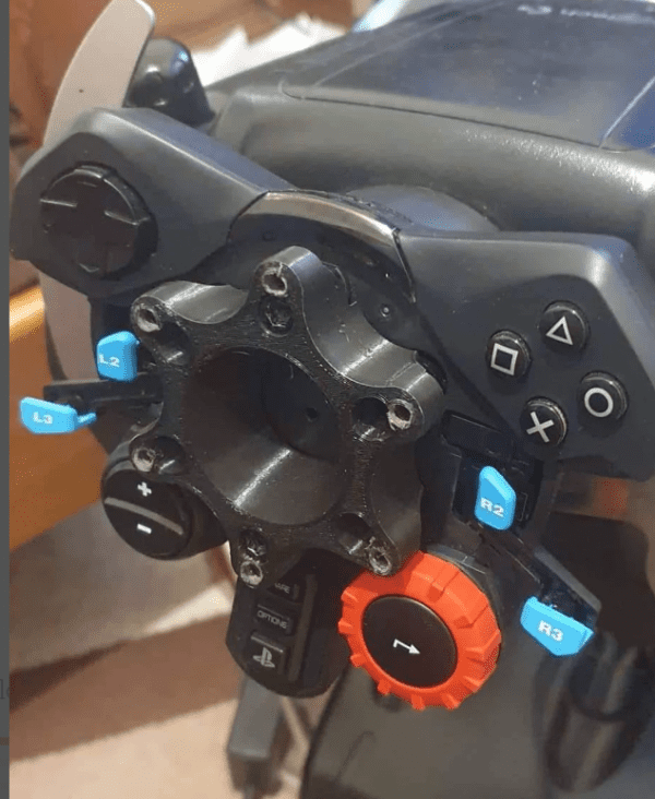 ADAPTADOR PARA VOLANTE TIPO OMP LOGITECH G29 G929 G920 G923 G27 G25 - Image 3