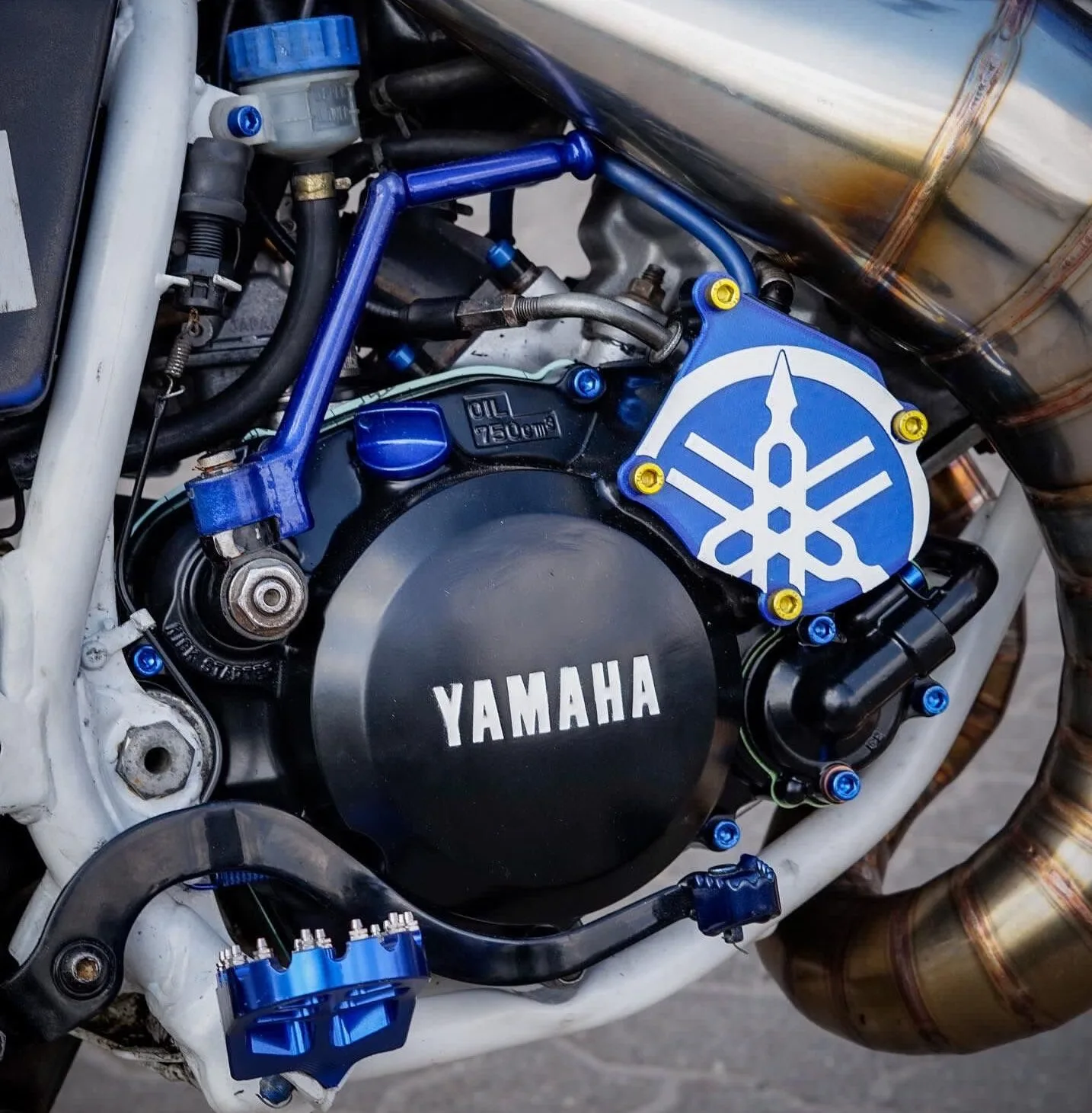 f6387286-2459-4acd-8a87-de685a7d0a83