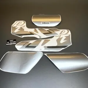 KIT AUTOCOLANTES YAMAHA DTR 125 RÉPLICA ORIGINAIS - CINZA CLARO E CINZA ESCURO