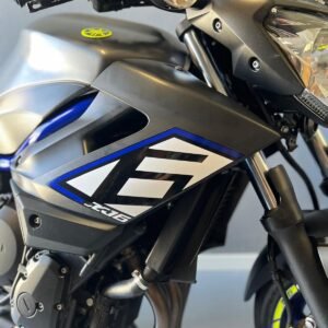 KIT AUTOCOLANTES ENTRADA DE AR YAMAHA XJ6 (COR AO GOSTO)