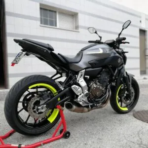 KIT AUTOCOLANTES PARA RODAS YAMAHA MT-07 (COR AO GOSTO) 50/50