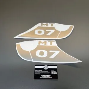 KIT AUTOCOLANTES ENTRADA DE AR YAMAHA MT-07 - COR AO GOSTO
